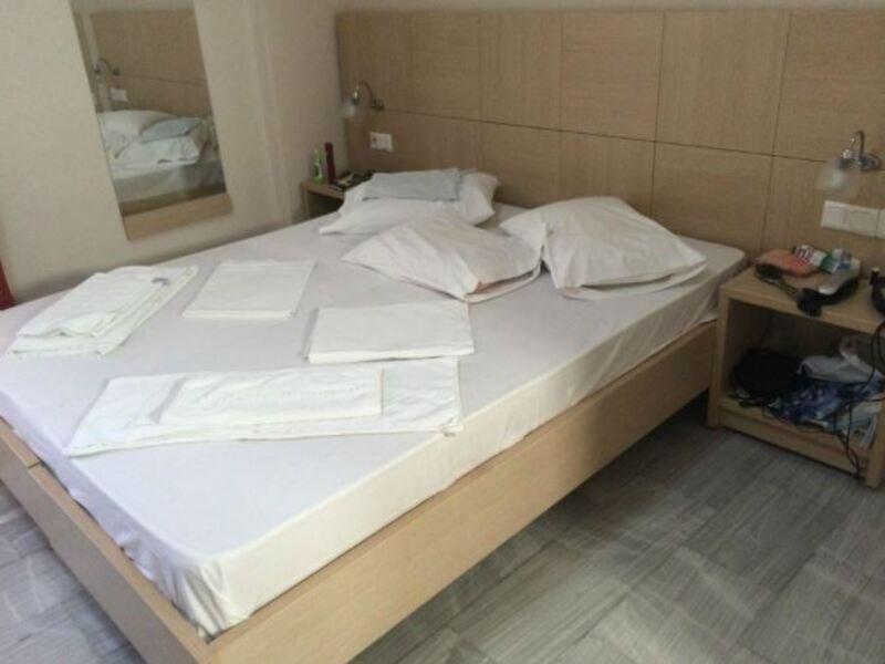 Happyland Hotel Apartments Nydri  Ngoại thất bức ảnh